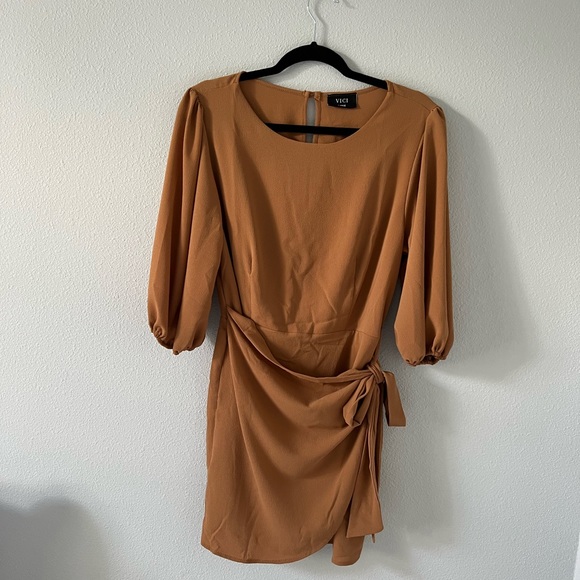 ✨NWOT VICI DRESS ✨ - Picture 10 of 14